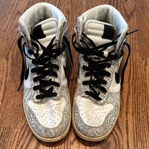 Nike Dunk High Premium SP "Cocoa Snake,"